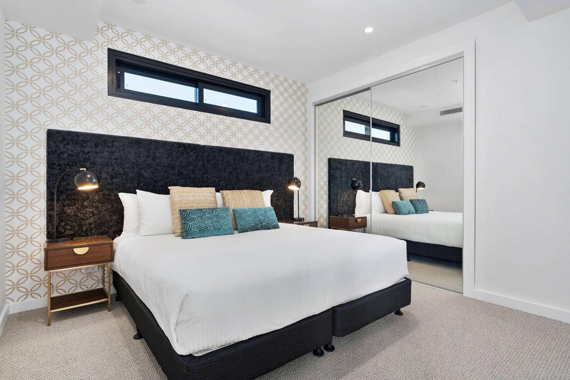 Tryp By Wyndham Southport Gold Coast Hotel Apartments Экстерьер фото
